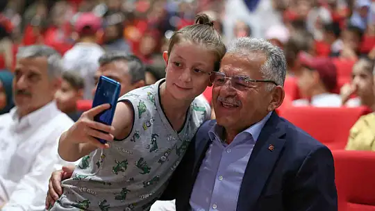 KAYMEK Yaz Okulu'ndan Muhteşem Kapanış Töreni