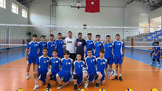 Kayseri takımları çeyrek finalde!