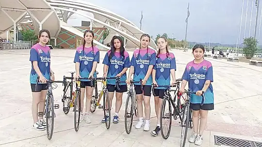 Kayseri'nin gururu oldular! Antalya'da büyük başarı elde ettiler