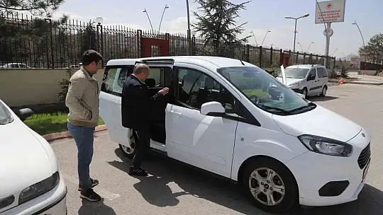 Büyükşehir'den Adana'ya teknik destek