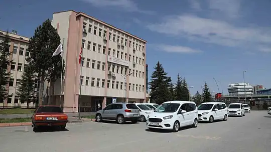 Büyükşehir'den Adana'ya teknik destek