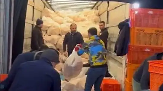 Deprem bölgesine 597 bin unlu mamul yardımı