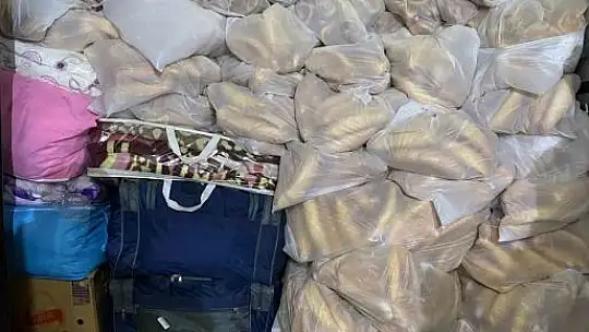 Kayseri Büyükşehir'in deprem bölgesine yardım turu sayısı 40'a ulaştı