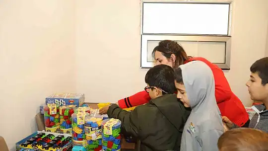 Büyükşehir'den depremzedelere manevi destek