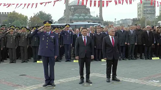 10 Kasım'da Ata'ya saygı duyuldu!