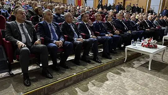 10 Kasım'da Ata'ya saygı duyuldu!