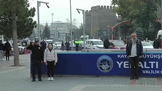 10 Kasım'da Ata'ya saygı duyuldu!