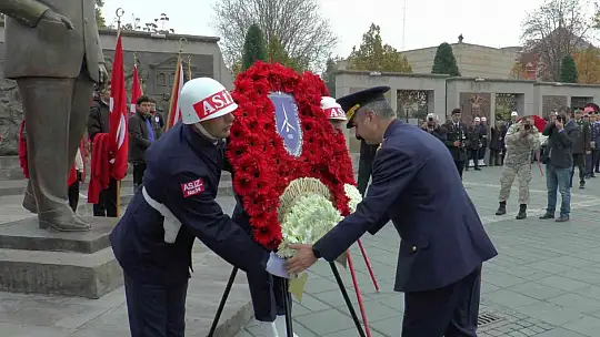 10 Kasım'da Ata'ya saygı duyuldu!