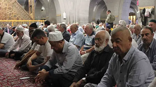 Kayseri'de 15 Temmuz şehitleri için dualar edildi