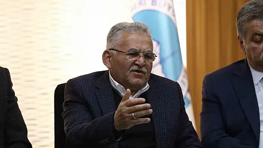 Büyükkılıç, Kayseri'deki hasarı açıkladı