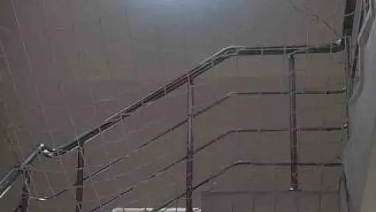 Kayseri'de belediye binası da depremden etkilendi