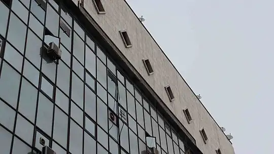 Kayseri'de depremin izleri gün ağarınca ortaya çıktı