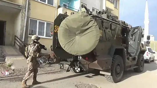 Kayseri'de hırsızlık ve yankesicilik operasyonunda tutuklama