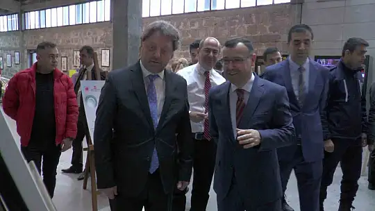 Kayseri'de hükümlülerin eserleri sergilendi