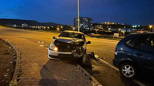 Erkilet'te trafik kazası: 7 yaralı var