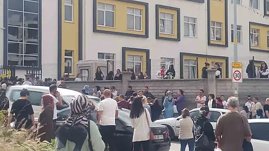 Heyecanla beklenen LGS başladı