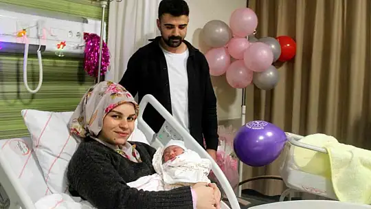 Kayseri'de yılın ilk bebeği 'Yüsra' oldu