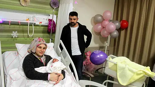 Kayseri'de yılın ilk bebeği 'Yüsra' oldu