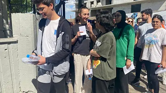 Kayseri'de YKS heyecanı AYT ile sürüyor