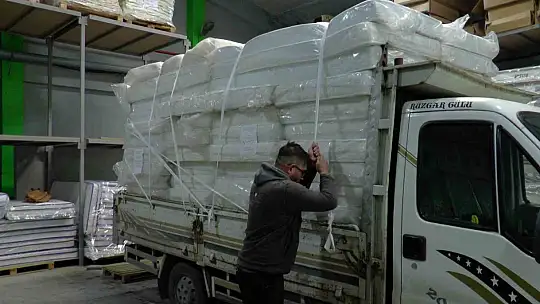 Kayseri'den deprem bölgesine yardım eli uzandı