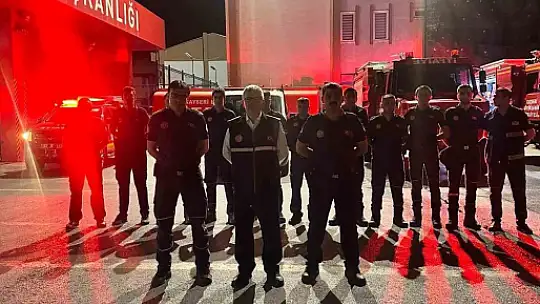 Kayseri İtfaiyesi'nden Mersin yangınına destek