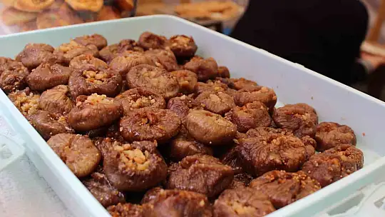 Kayseri Kalesi'nde Türk lezzetleri sunuluyor