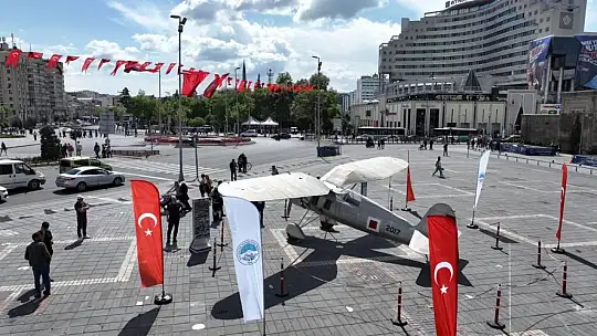 İlk kez gören vatandaşlar duygulandı