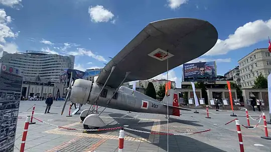 İlk kez gören vatandaşlar duygulandı