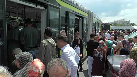 Kayserili hacı adayları dualarla uğurlandı