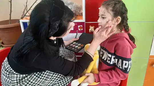 Kayserililer depremzedeler için seferber oldu