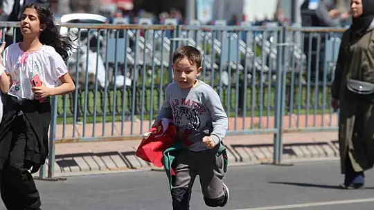 Kayseri'de Erdoğan mitingine akın