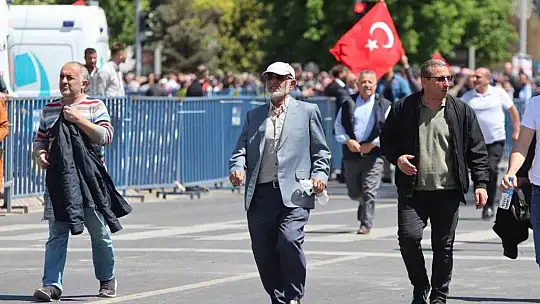 Kayseri'de Erdoğan mitingine akın