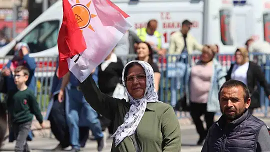 Kayseri'de Erdoğan mitingine akın