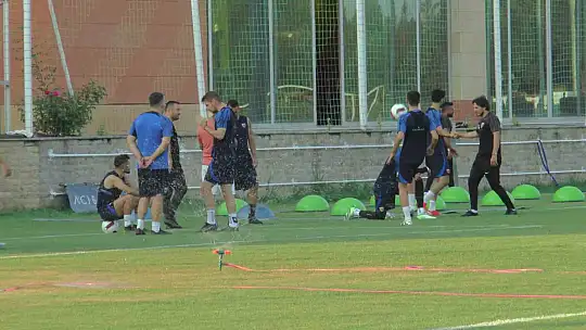 Kayserispor'da Galatasaray maçı hazırlıkları sürüyor!