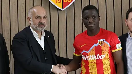 Kayserispor, Ethem ve Ackah ile sözleşme uzattı