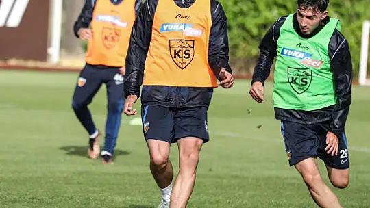 Kayserispor son kez taraftarının önüne çıkacak