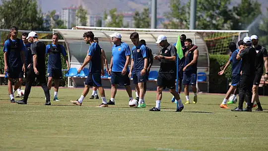 Çağdaş Atan ayrılıyor mu? - Kayserispor Haberleri...