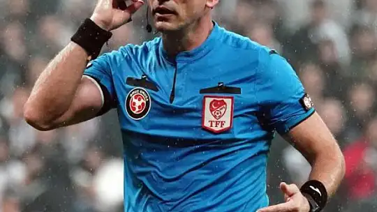 Kayserispor maçlarında kaç hakem görev aldı?