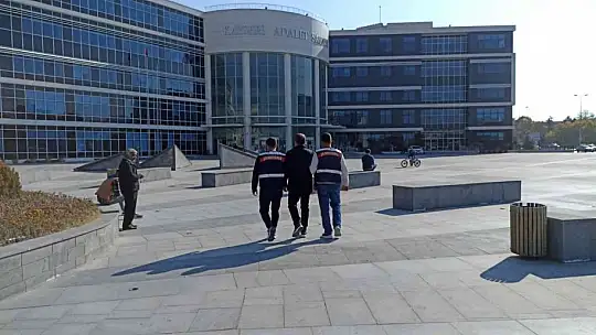 FETÖ'cü Cumhuriyet Savcısı yakalandı