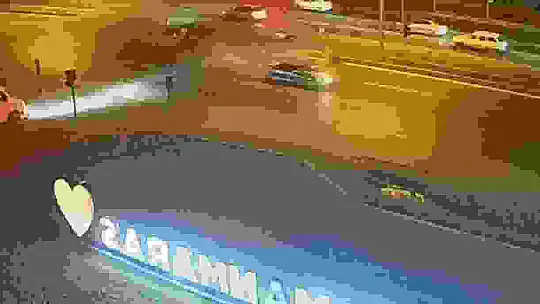 Kırmızı ışık ihlali ölüme neden oldu, o anlar kameraya yansıdı