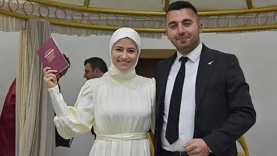 Kocasinan'da bir günde 23 çift, mutlu yuvaların temelini attı