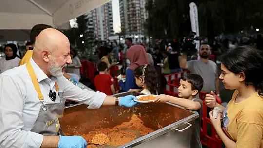 Çolakbayrakdar 'Çocuk gülerse dünya güler'