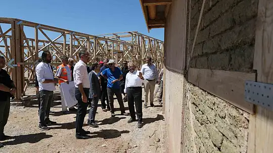 Vali Çiçek Kültepe Müzesi'ni yerinde inceledi