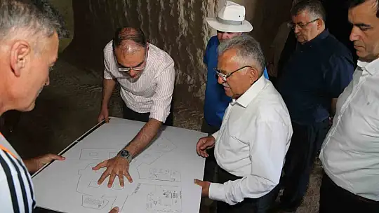 Vali Çiçek Kültepe Müzesi'ni yerinde inceledi