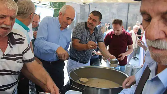 40 derece sıcaklıkta aşure kuyruğu