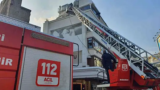 Lokantada yangın çıktı, ekipler seferber oldu