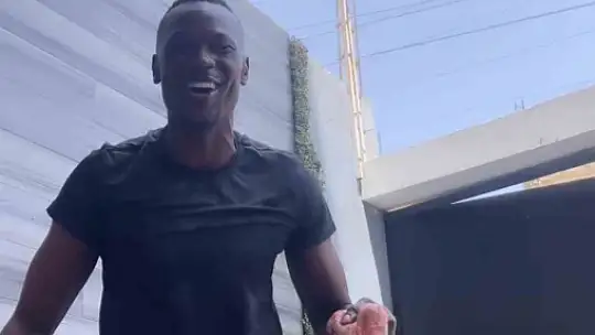 Kayserispor'un Senegalli oyuncusu Kurban Bayramı'nı kutladı