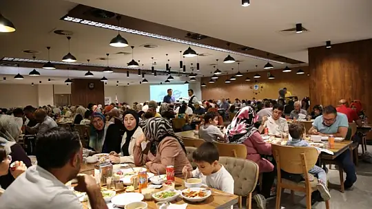 Palancıoğlu, Çölyak hastaları ile bir araya geldi