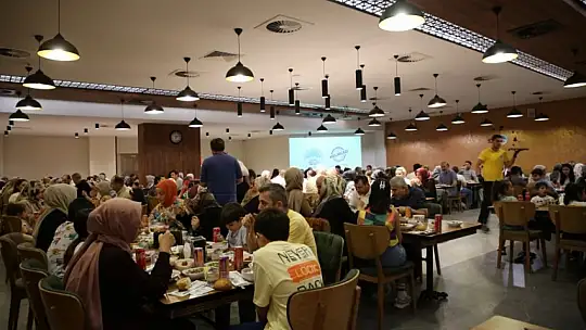 Palancıoğlu, Çölyak hastaları ile bir araya geldi