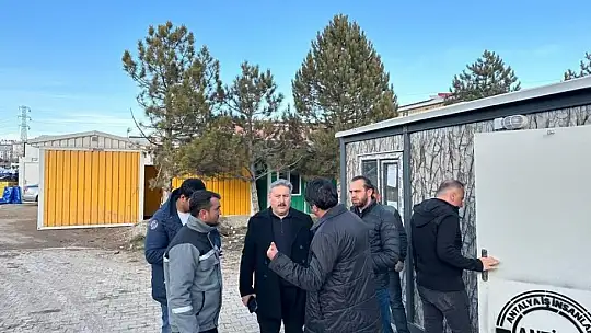 Melikgazi Belediyesi Elbistan'a konteyner çarşı kuruyor